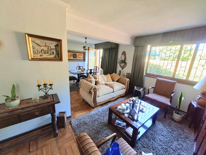 CASA DE UN PISO EN SECTOR RESIDENCIAL DE VITACURA - Imagen 4