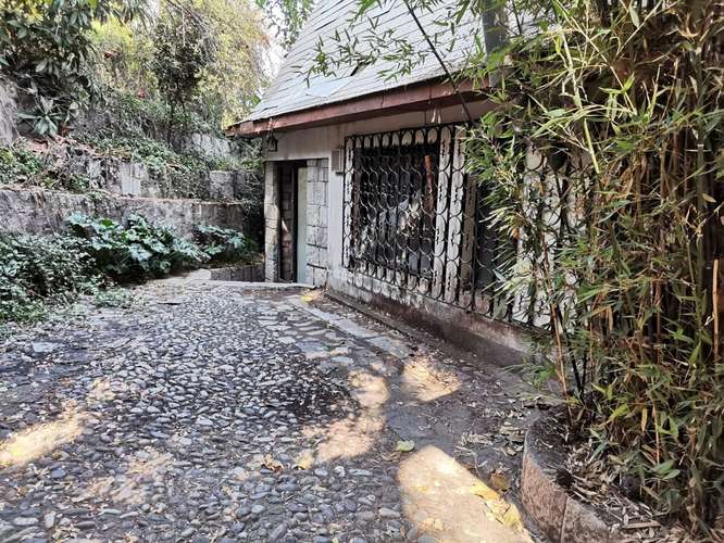 Estupenda parcela frente a Hotel Guayacan San Jose de Maipo
