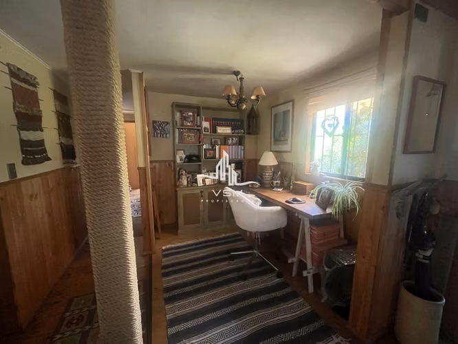 GRAN PARCELA, CON CASA, QUINCHO, PISCINA, Y JARDIN ARMADO