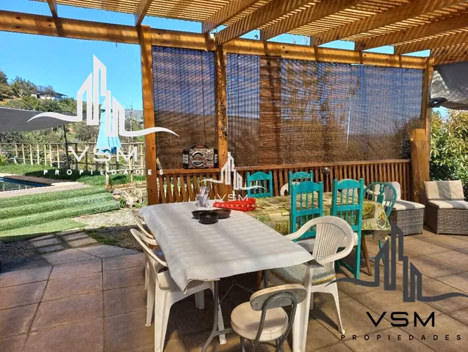 Gran Oportunidad Se Vende parcela con Casa, Piscina y  produccion de paltos y otros