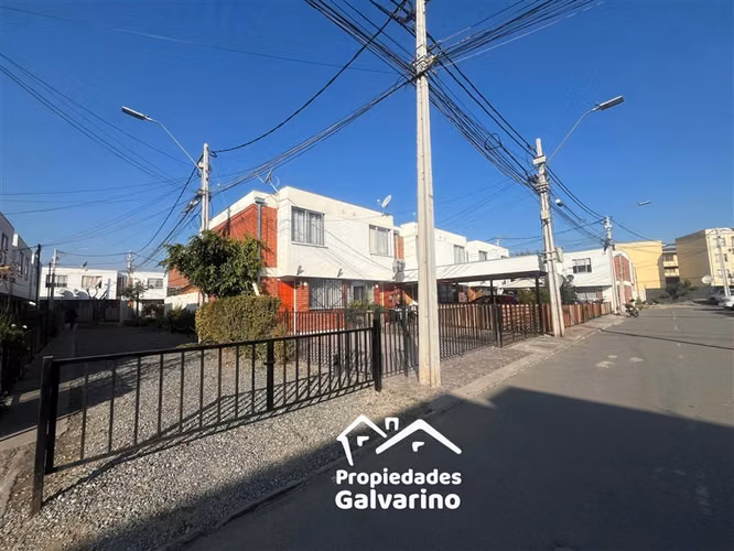 Casa en arriendo de 2 dorm. en Quilicura