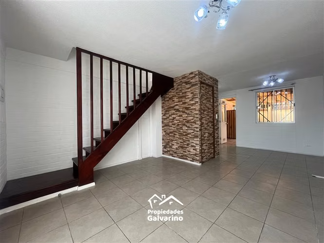 Casa en arriendo de 2 dorm. en Quilicura