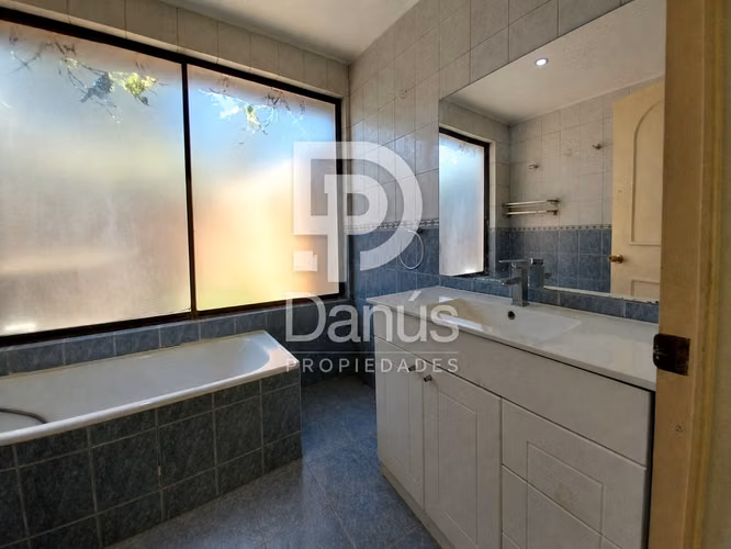 Casa en Parcela en VENTA | 140 m2 / 5.000 m2 | Padre Hurtado
