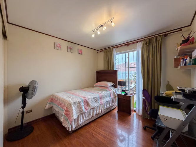 CASA EN VENTA EN LOS HIBISCUS, LA SERENA.