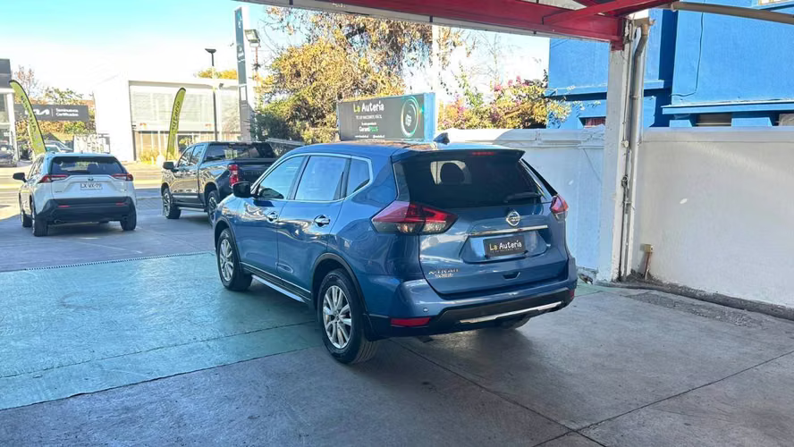 Nissan X-Trail 3ROW 7A CVT 2.5 AUT (2022)