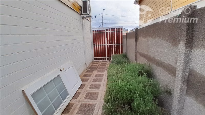 Casa en venta de 3 dorm. en Lampa