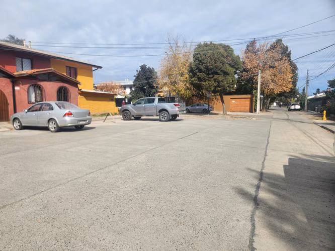 CASA EN AV ESPAÑA (INCLUYE DEPTO INDEPENDIENTE)