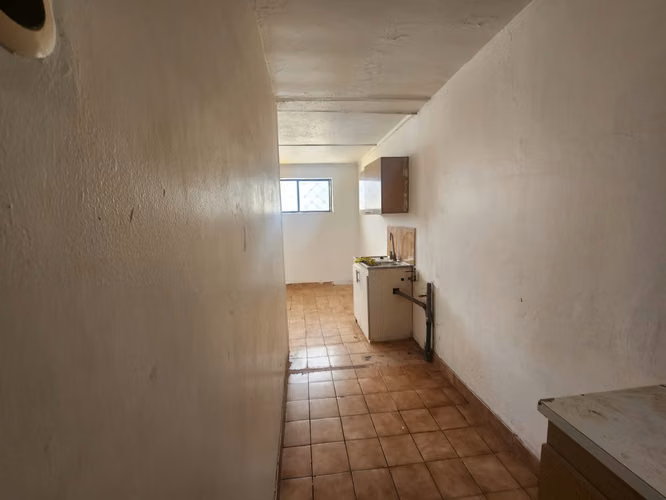 CASA EN AV ESPAÑA (INCLUYE DEPTO INDEPENDIENTE)