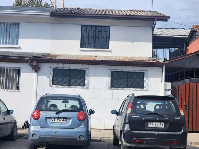 CASA EN AV ESPAÑA (INCLUYE DEPTO INDEPENDIENTE)