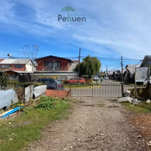 TERRENO EXCELENTE UBICACION Y ACCESOS INCLUYE 2 CASAS