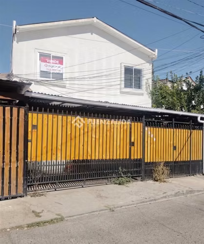 Casa en venta de 3 dorm. en Maipú