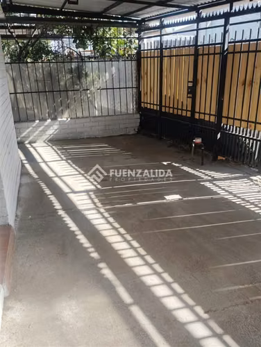 Casa en venta de 3 dorm. en Maipú - Imagen 2