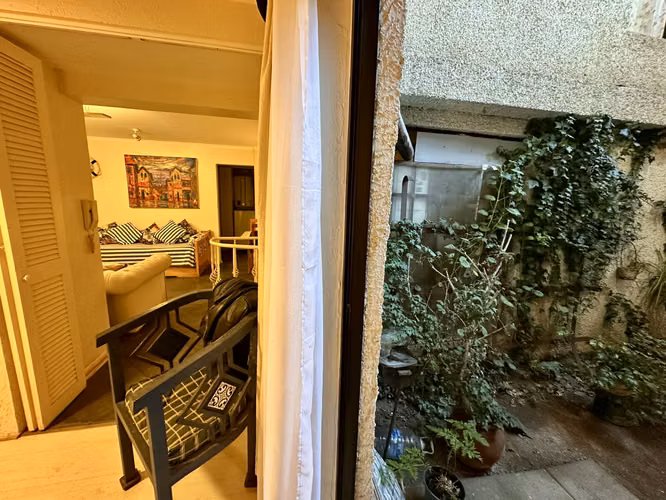 EN VENTA DEPARTAMENTO DUPLEX 2D2B REÑACA CON ESTACIONAMIENTO