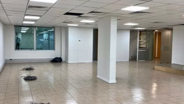 Arriendo OFICINA en Edificio Apoquindo 3001 Barrio El Golf