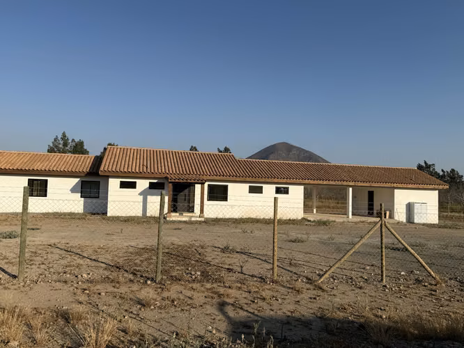 Lonquén, venta de estupenda casa en parcela