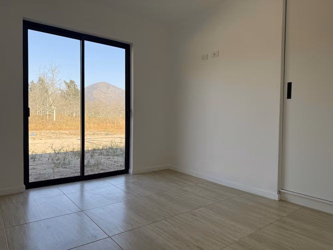 Lonquén, venta de estupenda casa en parcela