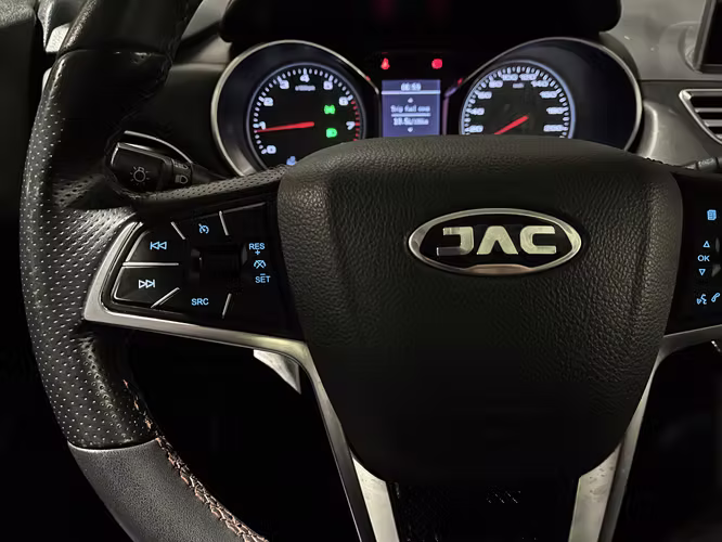 JAC JS3 ADVANCE MT HB 1.6