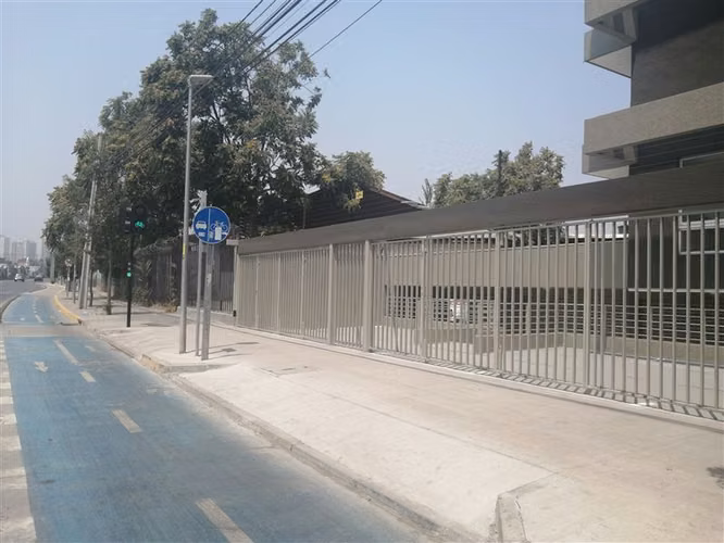 Local Comercial en arriendo en Independencia