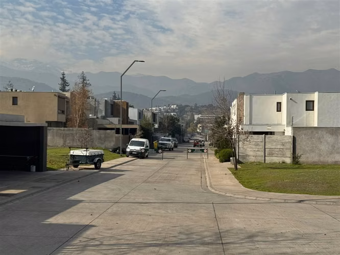 Increible sitio en condominio consolidado cercano a colegios - Imagen 2