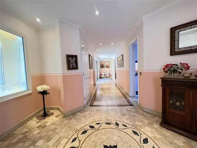 CASA LOS DOMINICOS, LAS CONDES. 7D 9B