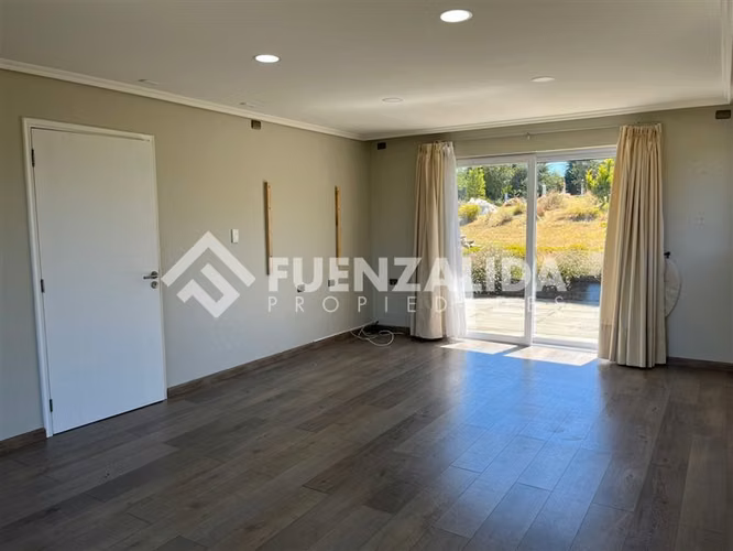 Arriendo cas 5D Condominio Los Graneros Puerto Varas