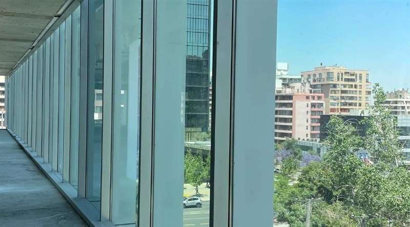 Arriendo OFICINA en Edificio Apoquindo 5400 en Las Condes - Imagen 16