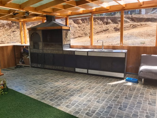 PARCELA 800 m2, EN CONDOMINIO, CASA AMPLIA, HERMOSA TERRAZA