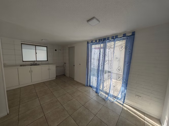 OPORTUNIDAD CASA 3 DORMITORIOS 3 BAÑOS MAIPU - Imagen 11