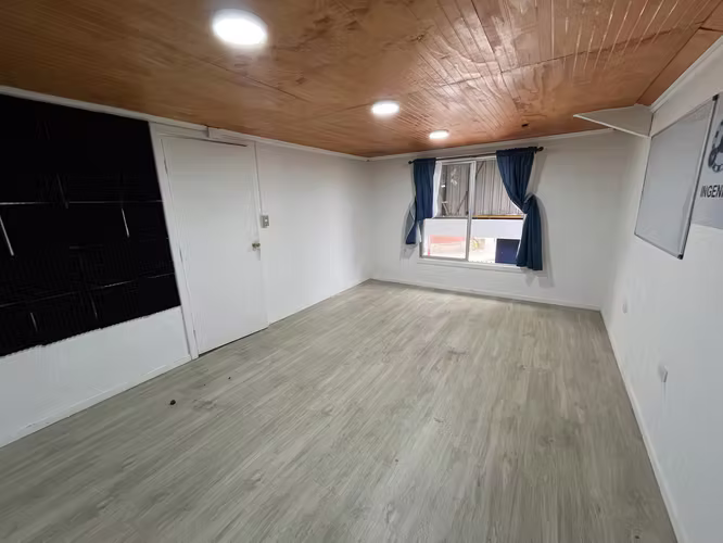 Arriendo para Local Comercial, Oficina, Bodega.