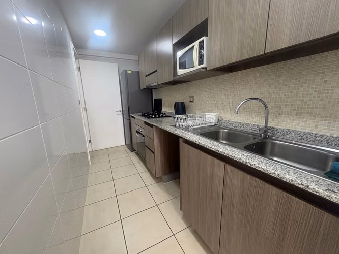 DEPARTAMENTO AMOBLADO 2 DORMITORIOS/ 2 BAÑOS /EDIFICIO OCEANICA IQUQIUE - Imagen 18