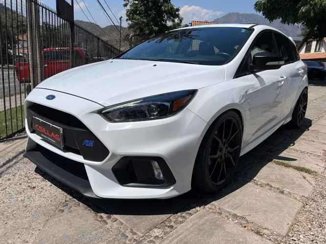 FORD FOCUS RS 4WD TOPE DE LINEA  2018