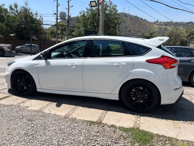 FORD FOCUS RS 4WD TOPE DE LINEA  2018
