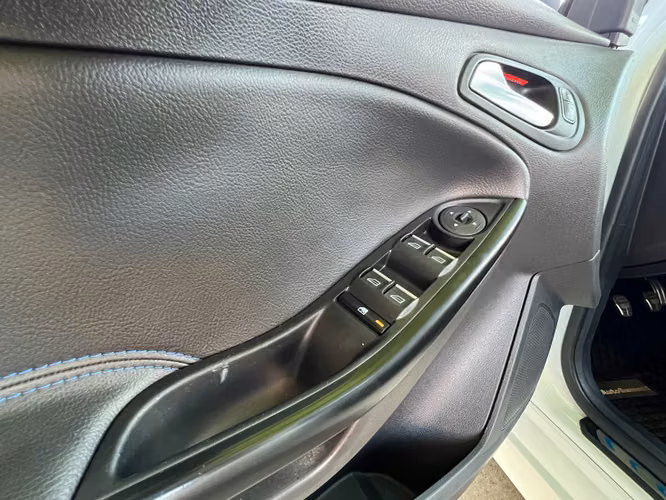 FORD FOCUS RS 4WD TOPE DE LINEA  2018