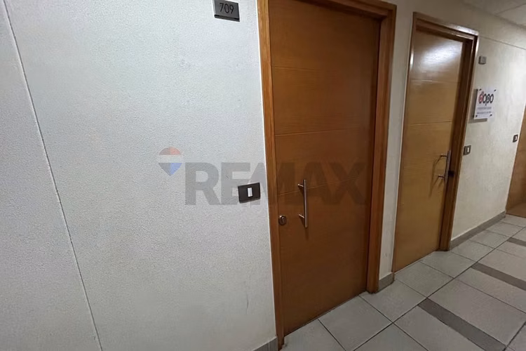Moderna oficina en venta en las condes - Imagen 10