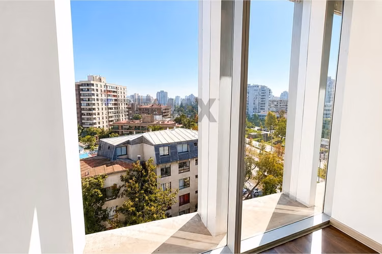 Moderna oficina en venta en las condes - Imagen 8