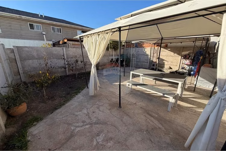 Casa 3d 3b con patio en ciudad del sol puente alto