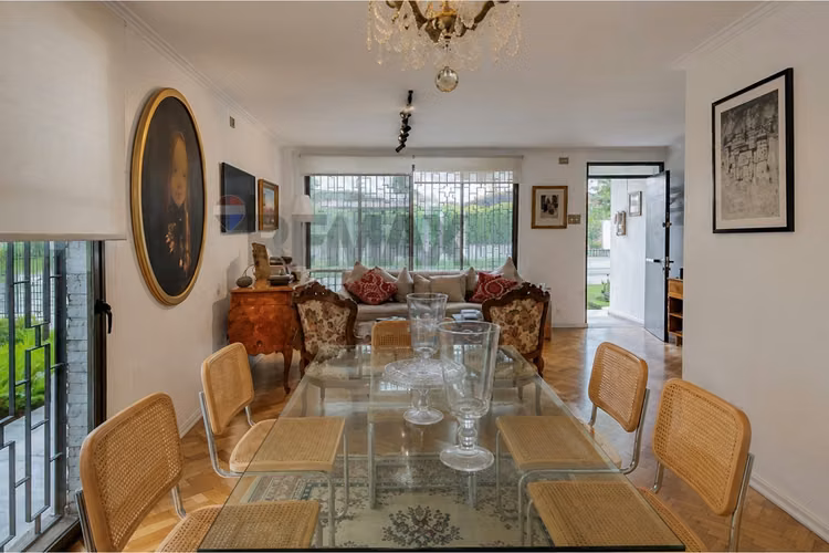 Casa familiar recién remodelada