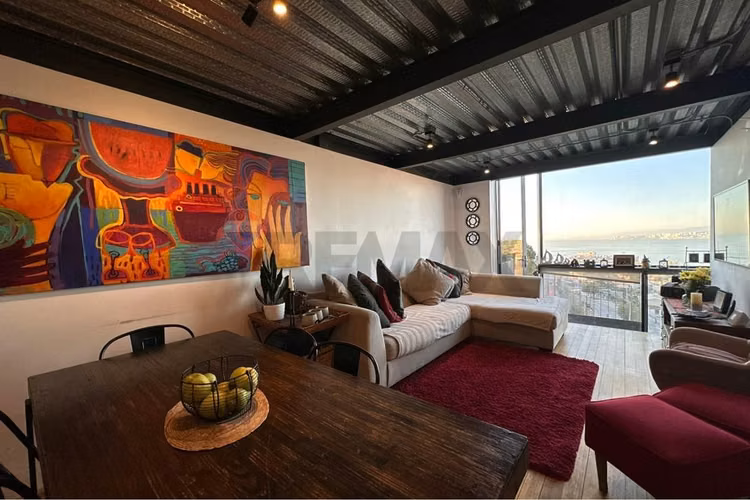 Exclusivo triplex con vista privilegiada