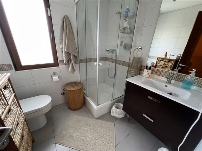 vendo casa 6 dorm 5 baños más servicio en La Reina