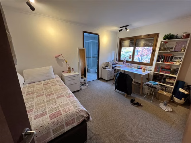 vendo casa 6 dorm 5 baños más servicio en La Reina