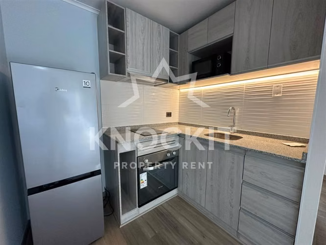 Arriendo Depto 2D1B Amoblado Metro Hospitales Independencia