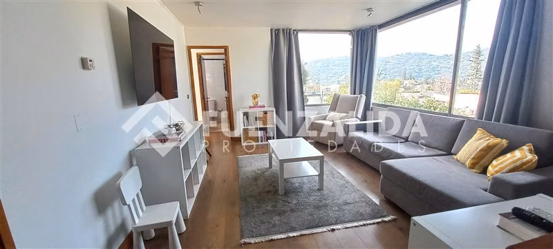 Casa en venta de 7 dorm. en Lo Barnechea