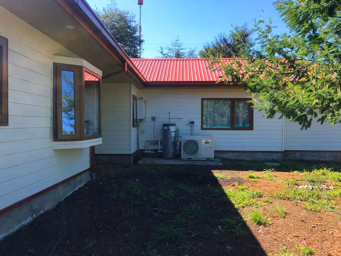 Se vende casa nueva en exclusivo sector de Valdivia