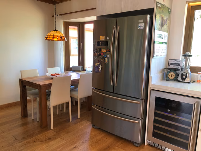 Se vende casa nueva en exclusivo sector de Valdivia