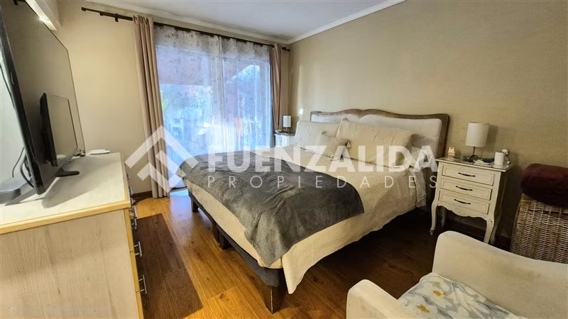 Casa en venta de 4 dorm. en La Florida