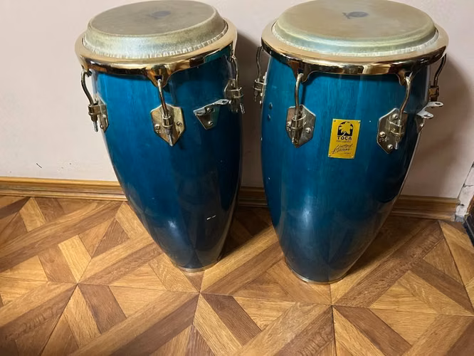 Quinto u conga marca Toca