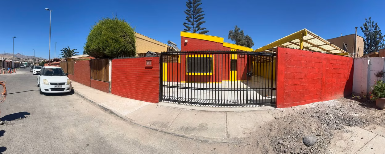 SE VENDE: Casa en condominio