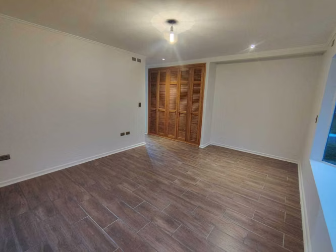 Vendo Parcela con Casa Sector Miraflores (164037)