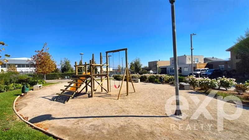 Arriendo Casa en Condominio Laguna del Sol