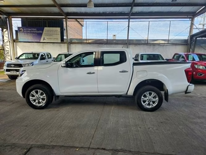 Nissan Navara 4x4 XE full equipo, recibo vehiculos